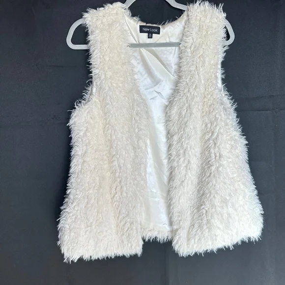 🌼 New Look Women’s Shaggy Faux Fur Vest – Ivory/Cream – Size XL - Picture 3 of 8
